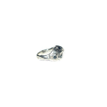Load image into Gallery viewer, THREE SAPPHIRES ring
