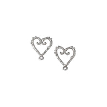 Load image into Gallery viewer, QUEEN OF HEARTS earrings
